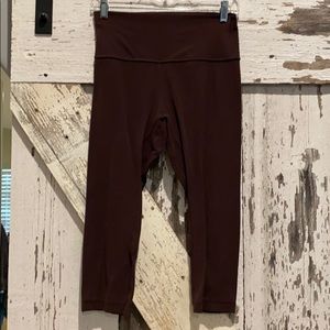 Lululemon Align Crop 19